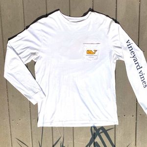 Men’s Medium Vineyard Vines Long Sleeve Pocket Tee, White with Whale
